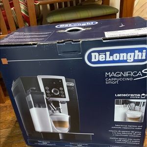 Delonghi Magnifica S Smart Coffee Machine